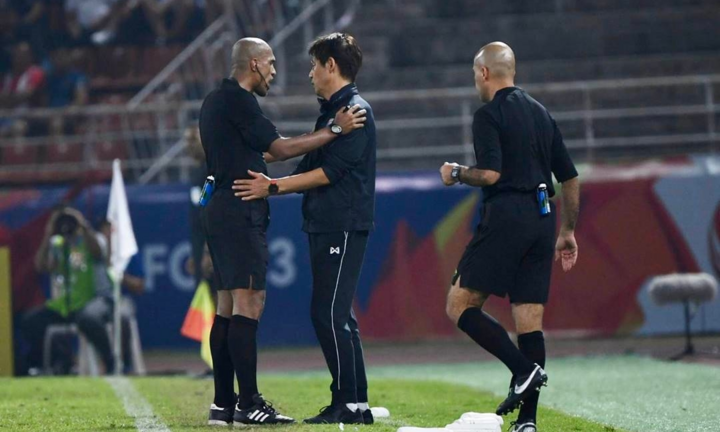 U23 Thái Lan thua đau đớn, LĐBĐ Thái Lan gửi thư đòi xem xét tổ trọng tài VAR 